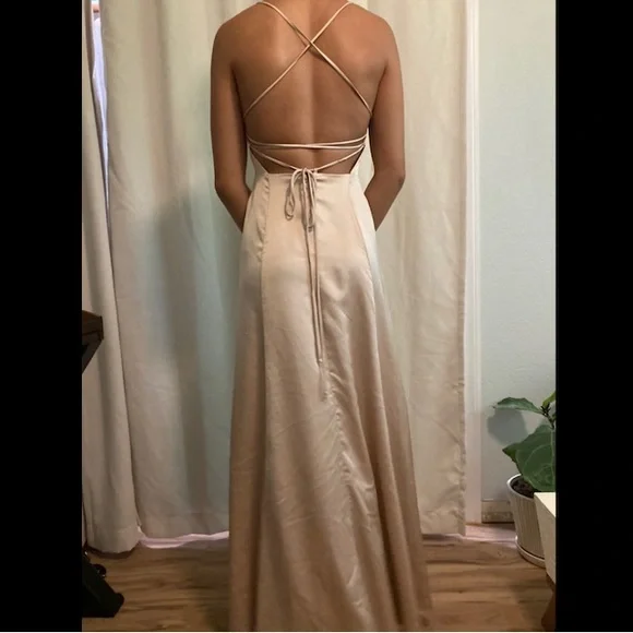 Godshaw Goddess Gown - SHOW ME YOUR MUMU - Picture 2 of 5